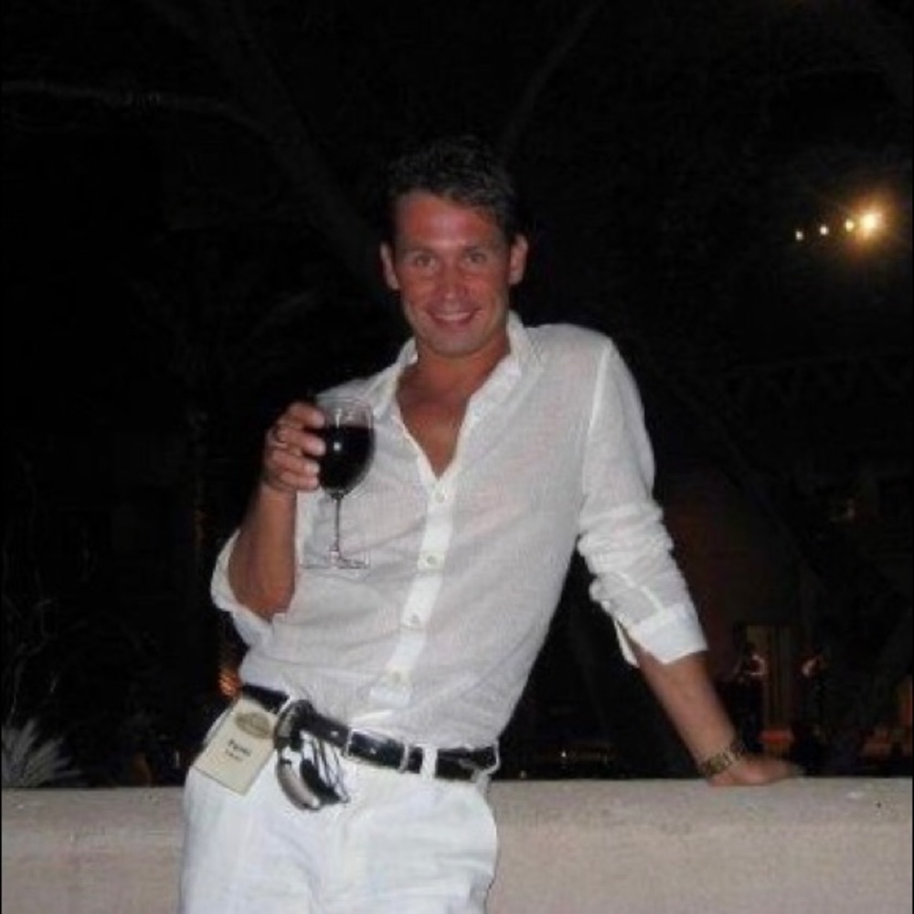 Meet your Posher, Pav